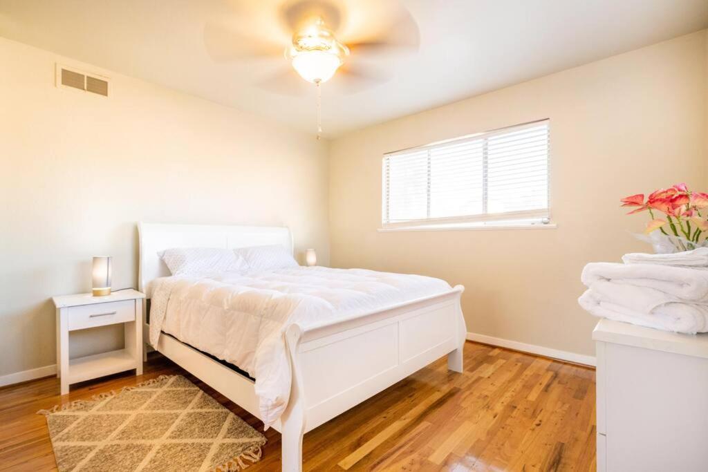 5 Beds, 2 Full Baths, W/Gazebo, W/Fenced Backyard Villa Yuba City Exterior photo